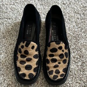 Stuart Weitzman Black & Tan Leopard Haircalf Loafers 7